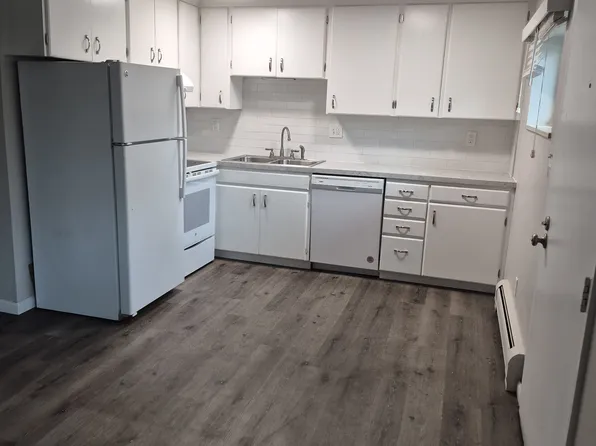 855 W Oxford Ave, Englewood, CO 80110