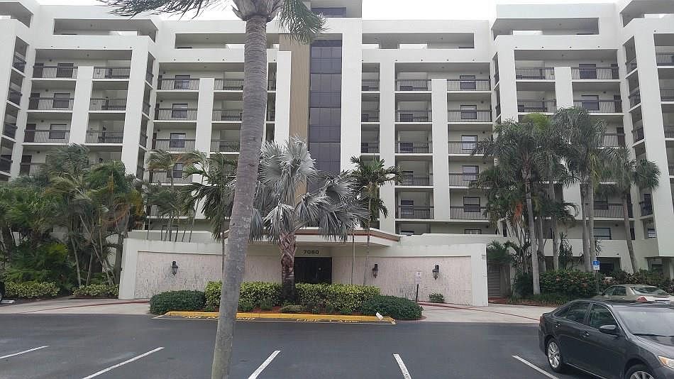 1st image of 7050 NW 44th Street #4