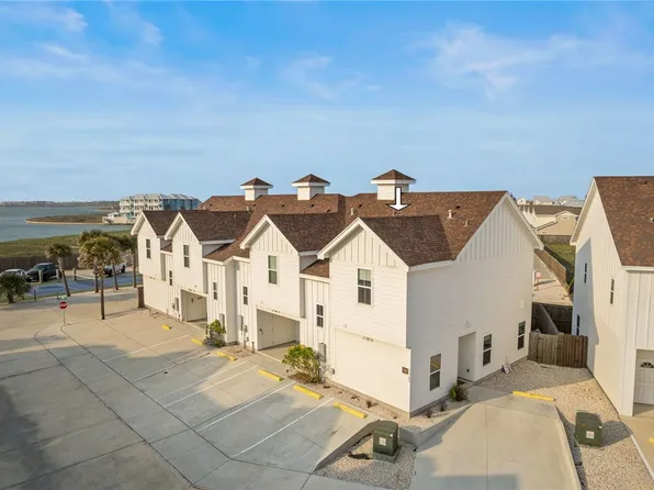 15102 Boca Grandi Dr, Corpus Christi, TX 78418