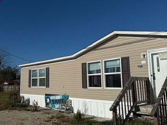 2nd image of 136 Blueberry Hill Ln