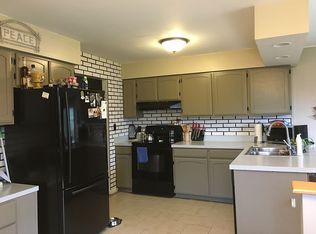 2216 N Vassar Rd, Davison, MI 48423