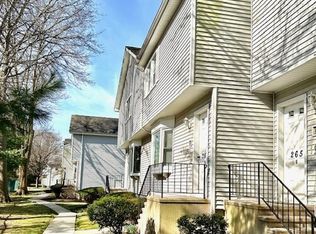 265 Glendale Ave UNIT E7, Bridgeport, CT 06606