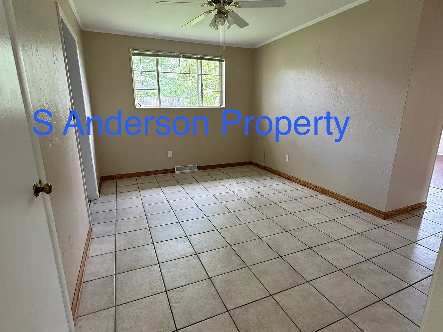 4124 Buckingham Dr — Photo 3