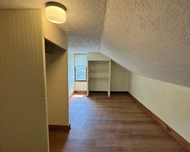 2542 Steele Ave #2 — Photo 16
