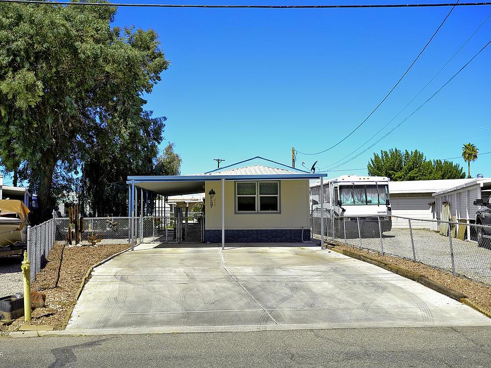 1st image of 202 N Stardust Ln