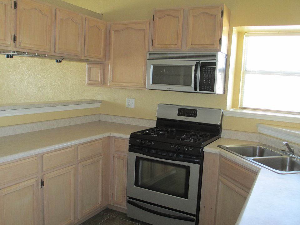 1st image of 14477 Thayer Pease Ave