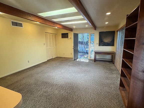 Large living area and private entrance