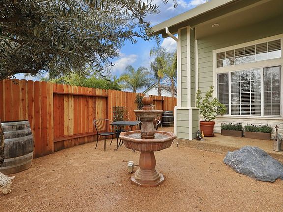 3rd image of 355 Cottonwood Ct