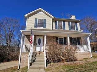 2571 Elkmont Dr, Clarksville, TN 37040
