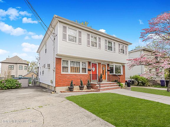 2nd image of 21 Scarsdale St