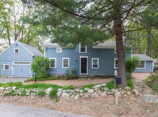 14 E Mountain Rd, Canton, CT 06019