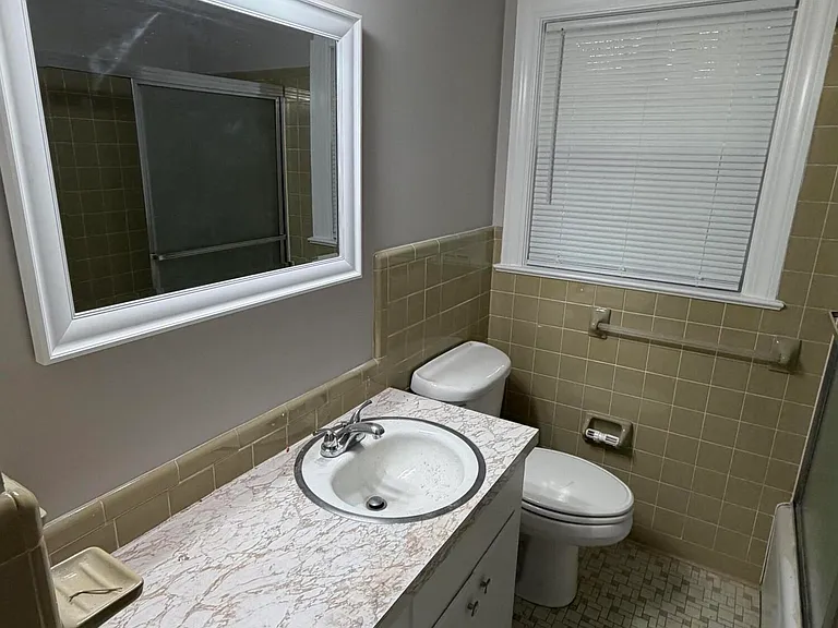 2505 Winstead Rd — Photo 9