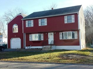 32 Raven Rd, Dracut, MA 01826