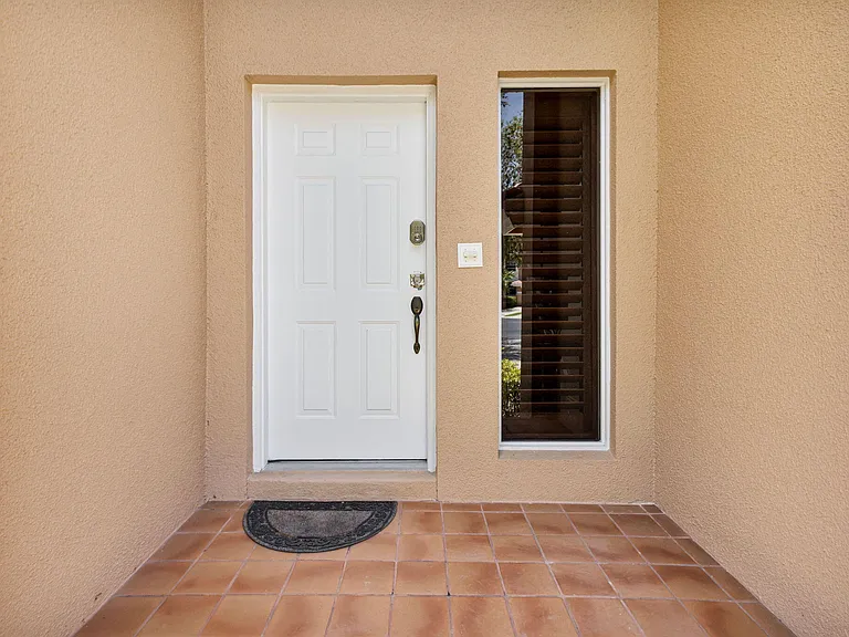 222 Legendary Cir — Photo 7