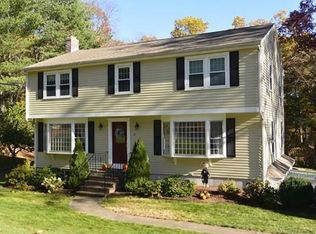 27 Lee Rd, Medfield, MA 02052