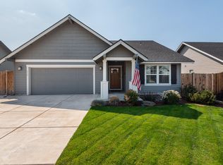 432 NE Oak Ave, Redmond, OR