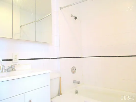 Rented by Miron Properties | media 61