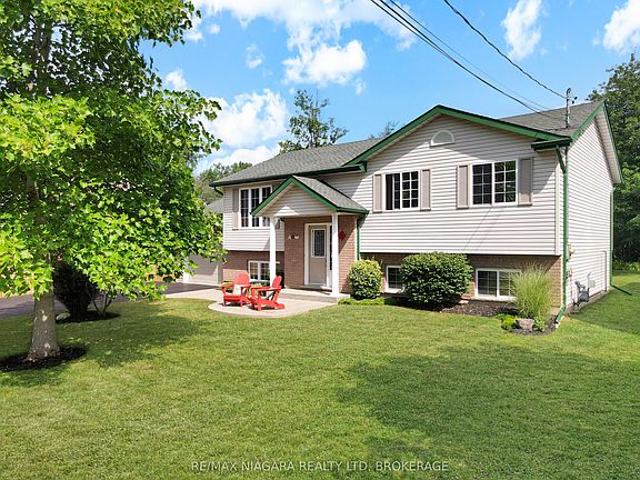 3rd image of 3230 Bethune Ave