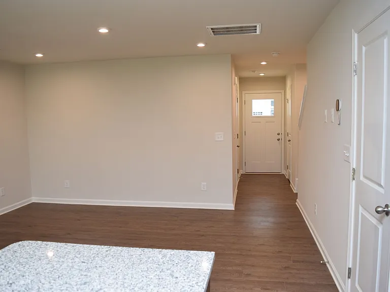 1530 39th Avenue Loop NE #5 — Photo 28