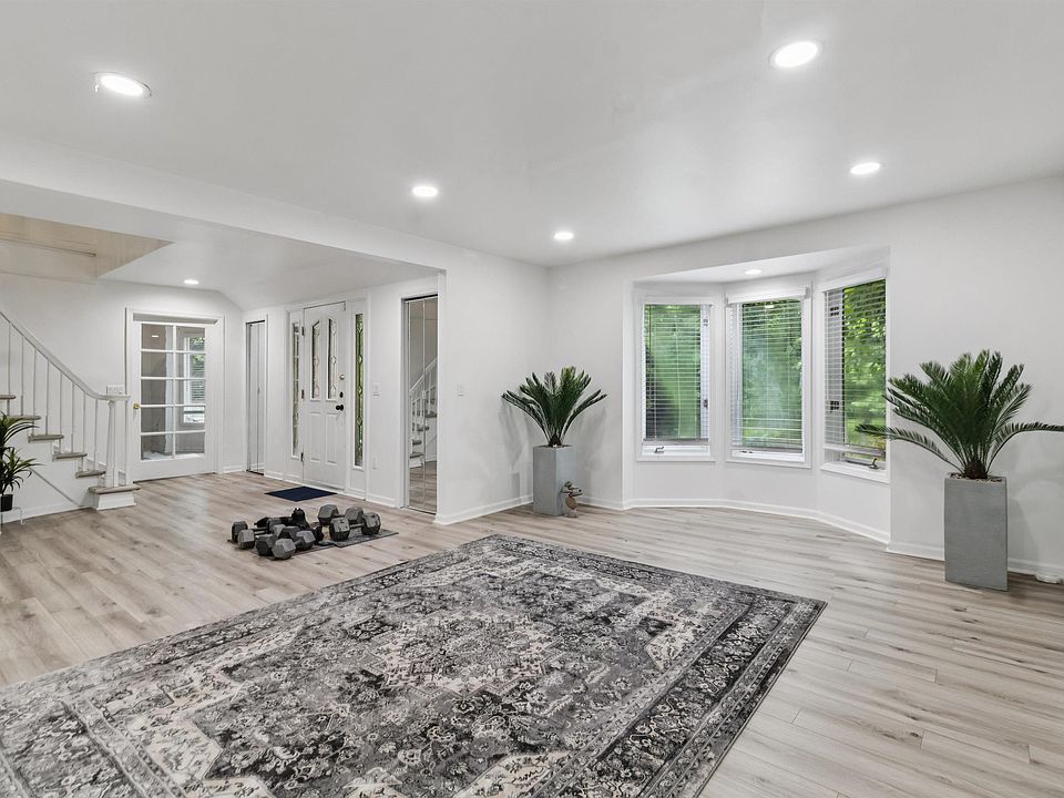 3701 Green Lake Rd, photo 9