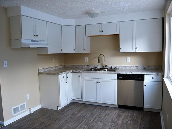 2nd image of 145 Susan Dr