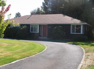 3233 W Main St, Medford, OR 97501