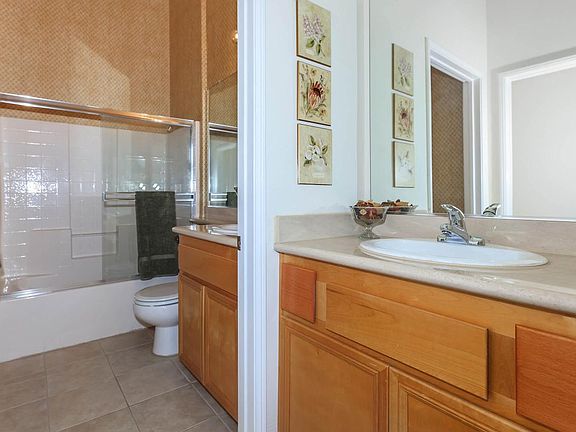 3rd image of 27616 Dagmar Way #35101