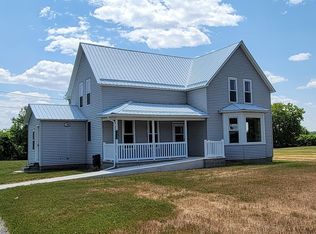 1964 River Rd, Kawkawlin, MI 48631