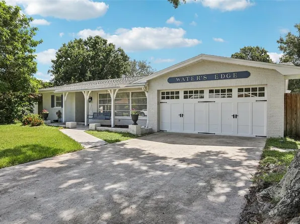 1317 Ranchwood Dr E, Dunedin, FL 34698