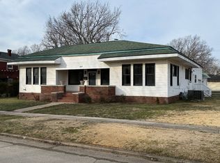 1619 Leahy Ave, Pawhuska, OK 74056