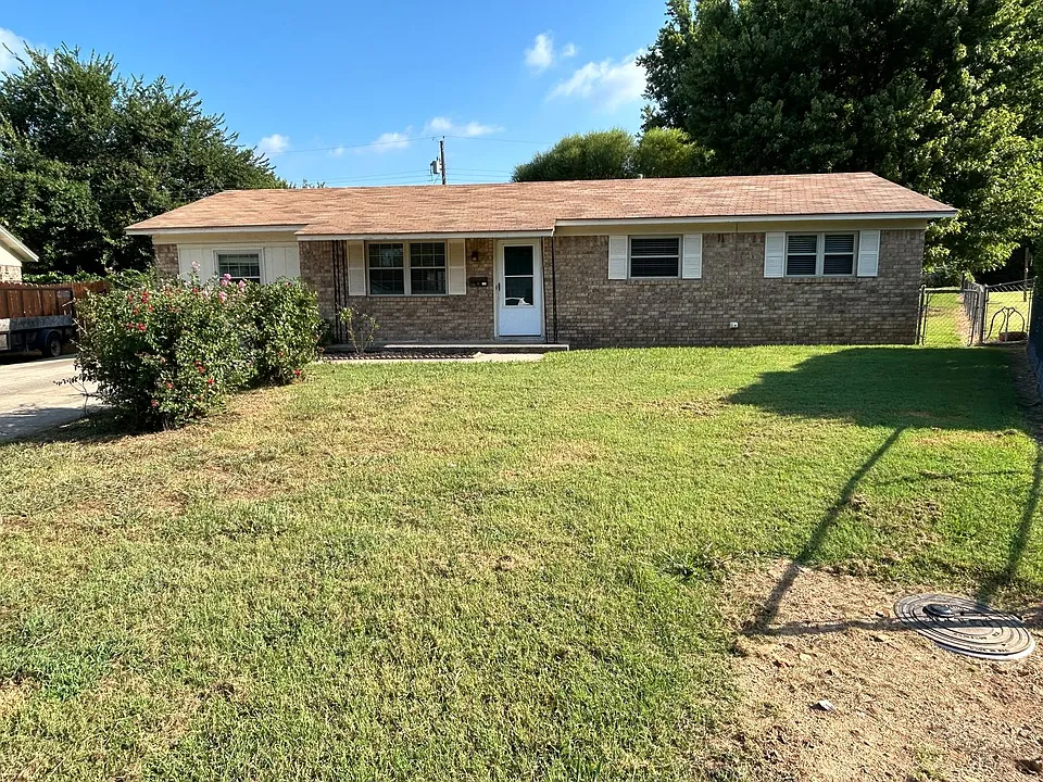 202 Ritter Circle Dr