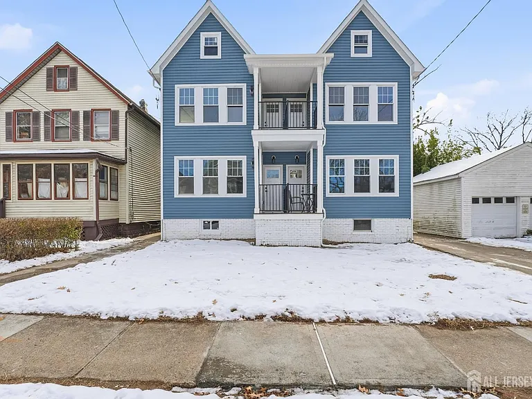 212 Montgomery St #A — Photo 25