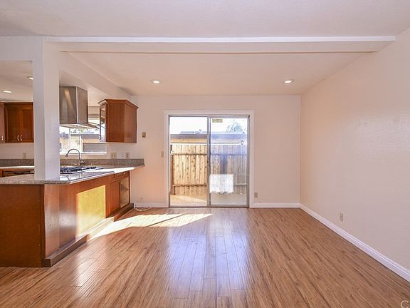 2nd image of 15222 Ramona Blvd