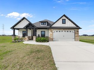 447 Sunset Trl, Angleton, TX 77515