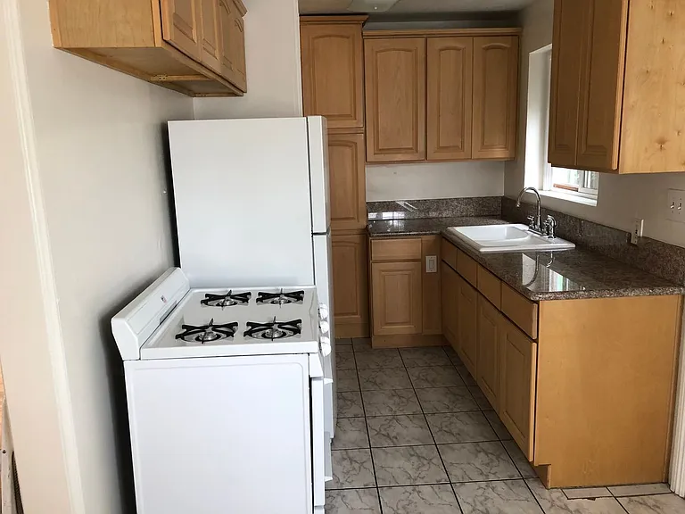 2584 S Sepulveda Blvd — Photo 11