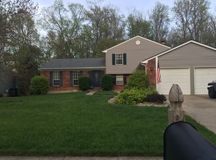 8874 Pollard Pl, Maineville, OH 45039