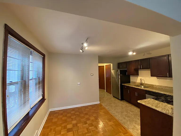 5493 Loughborough Ave — Photo 10