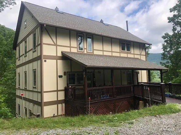 20 Lila Ln #B, Clyde, NC 28721