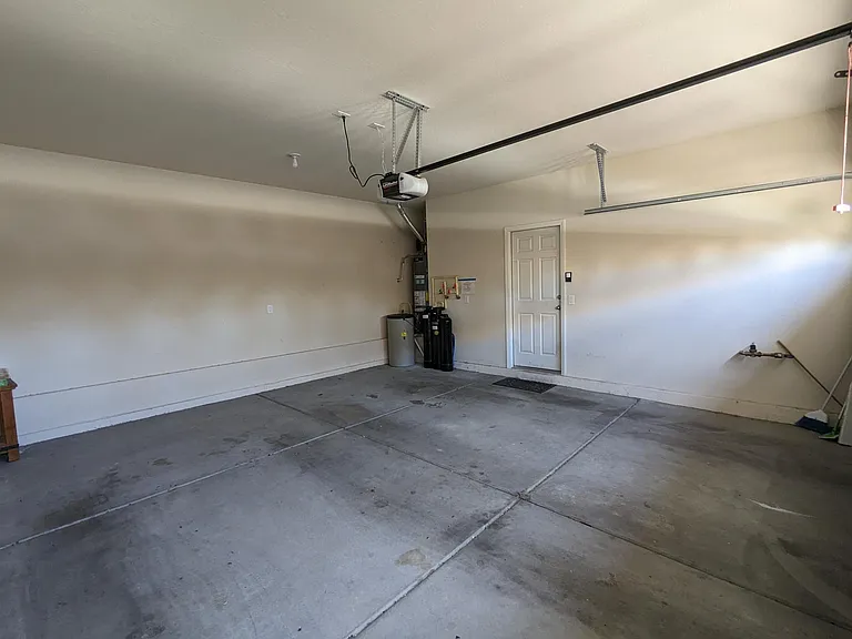 372 Windmill Croft Dr — Photo 30