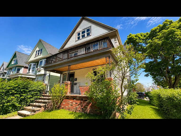 226 Breckenridge St #1 — Photo 1