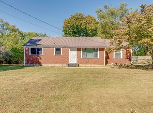 2908 Lyncrest Dr, Nashville, TN 37214