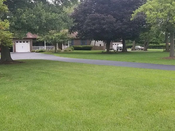 2414 Doubs Ct, Adamstown, MD 21710