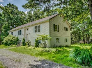 1238 Lindsey Ln, Effort, PA 18330