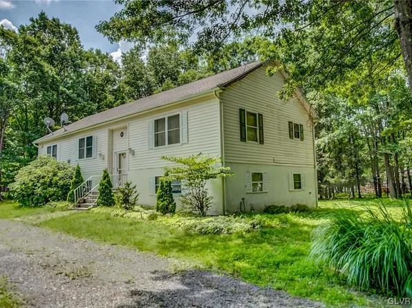 1238 Lindsey Ln, Effort, PA 18330