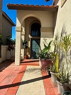 3 bed, 2.5 bath, 1428 sqft, $4,500 — Photo 2