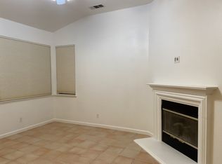 2054 Pinehurst Ct, Merced, CA 95340