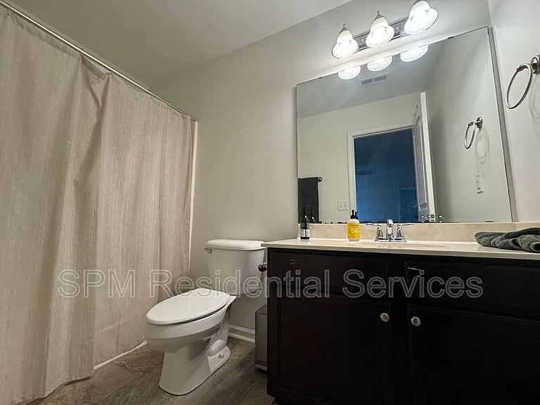 437 Lady Bug Ln — Photo 19