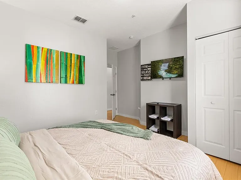 5356 Diplomat Ct #107 — Photo 44