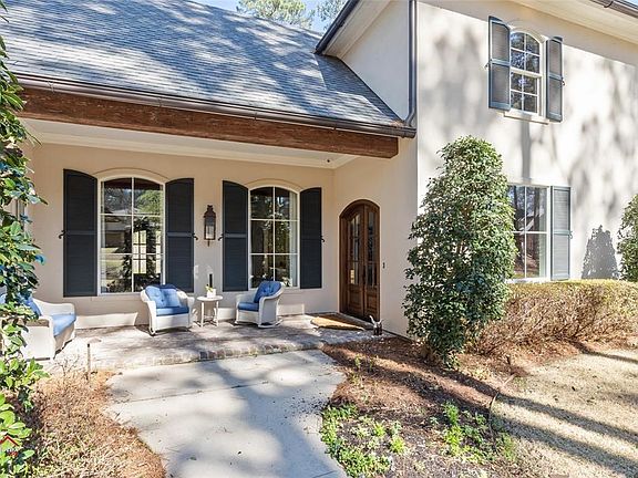5th image of 604 Oak Hill Dr