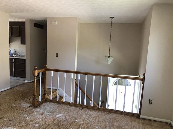 5th image of 6119 Spicewood Ave